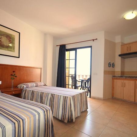 Apartamentos Andrea Calera Exterior photo